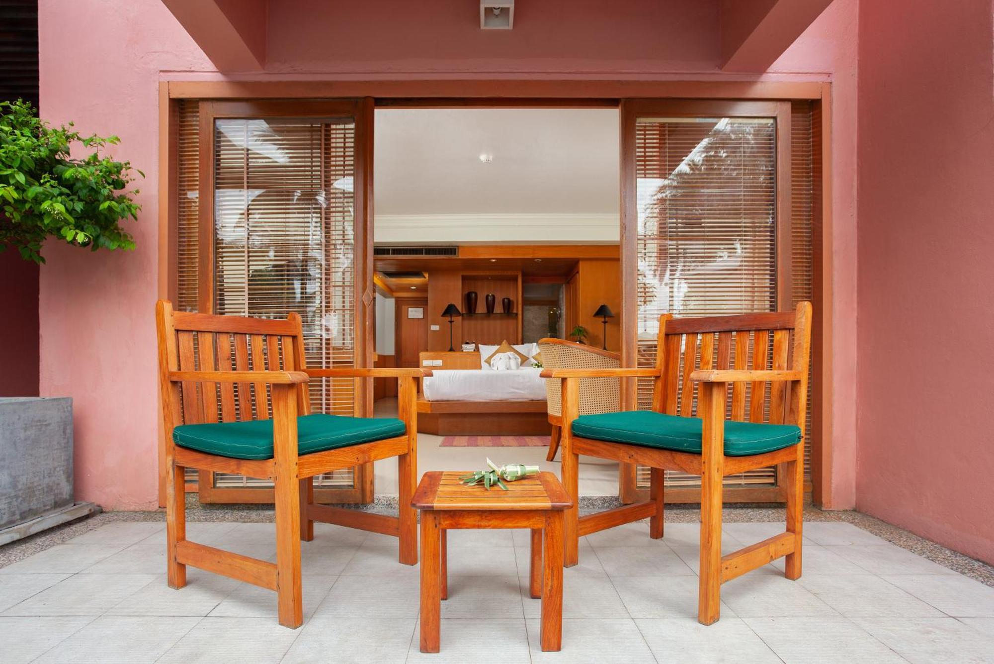 普吉岛-瓶庐海景度假酒店 Phuket Pl Seaview Resort Patong Bagian luar foto
