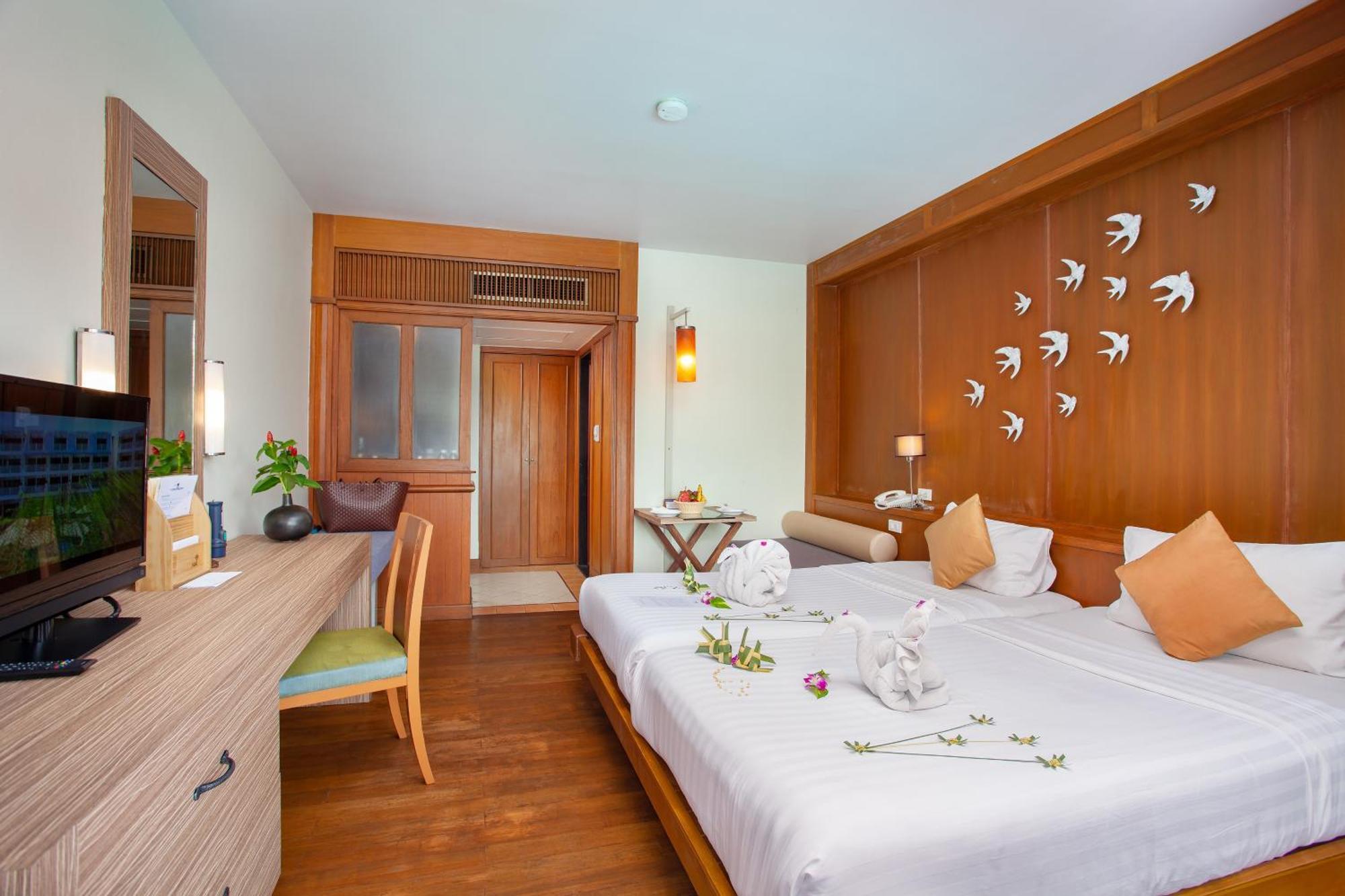 普吉岛-瓶庐海景度假酒店 Phuket Pl Seaview Resort Patong Bagian luar foto